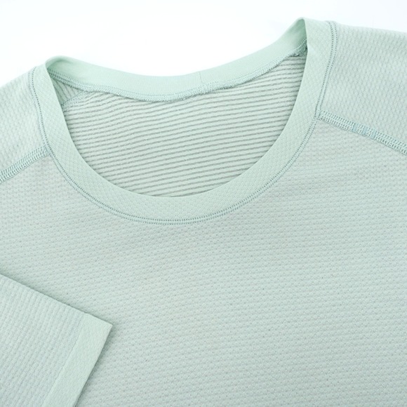 lululemon athletica Other - Lululemon Shirt Mens Large Green Short Sleeve Metal Vent Tech Workout Gym Logo